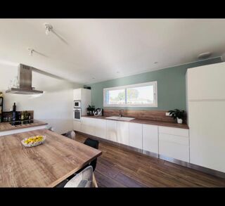  Villa à vendre 5 pièces 140 m²
