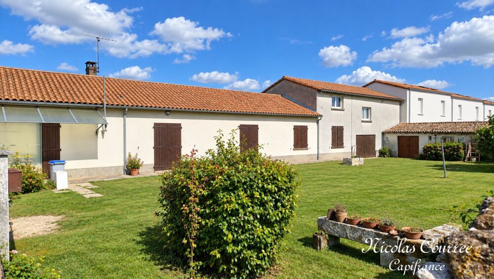 Vente Maison Maison à rénover avec jardin – Beau potentiel – Chauray (79180) Chauray