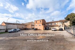 Immeuble à vendre 15 + pièces 950 m² Bouc bel air