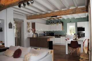  Proprit/chteau  vendre 7 pices 150 m