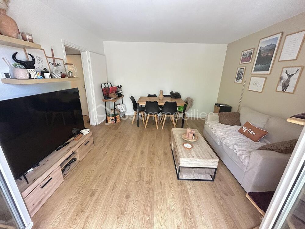 Location Appartement 2 pièces rénové avec balcon ! Longjumeau