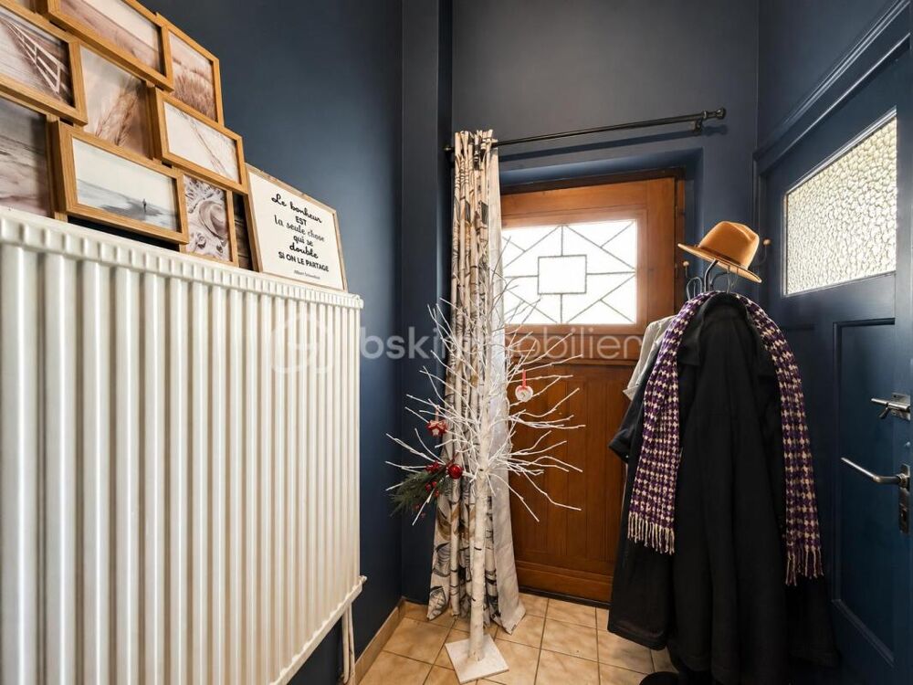 Vente Maison Grande maison de campagne avec plusieurs dépendances Loudrefing