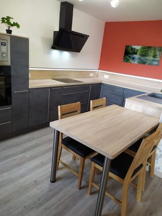  Appartement à louer 2 pièces 55 m²