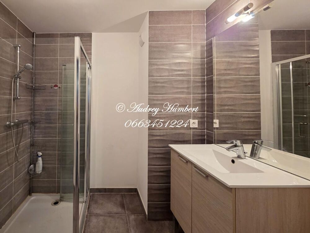 Vente Appartement En RDC d'une résidence prisée, BEL APPARTEMENT T3 DE 67 M²  avec jardin, place de parking, terrasse et possibilité de garage en Manosque