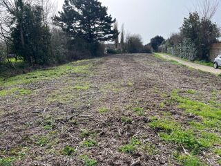  Terrain à vendre 823 m²