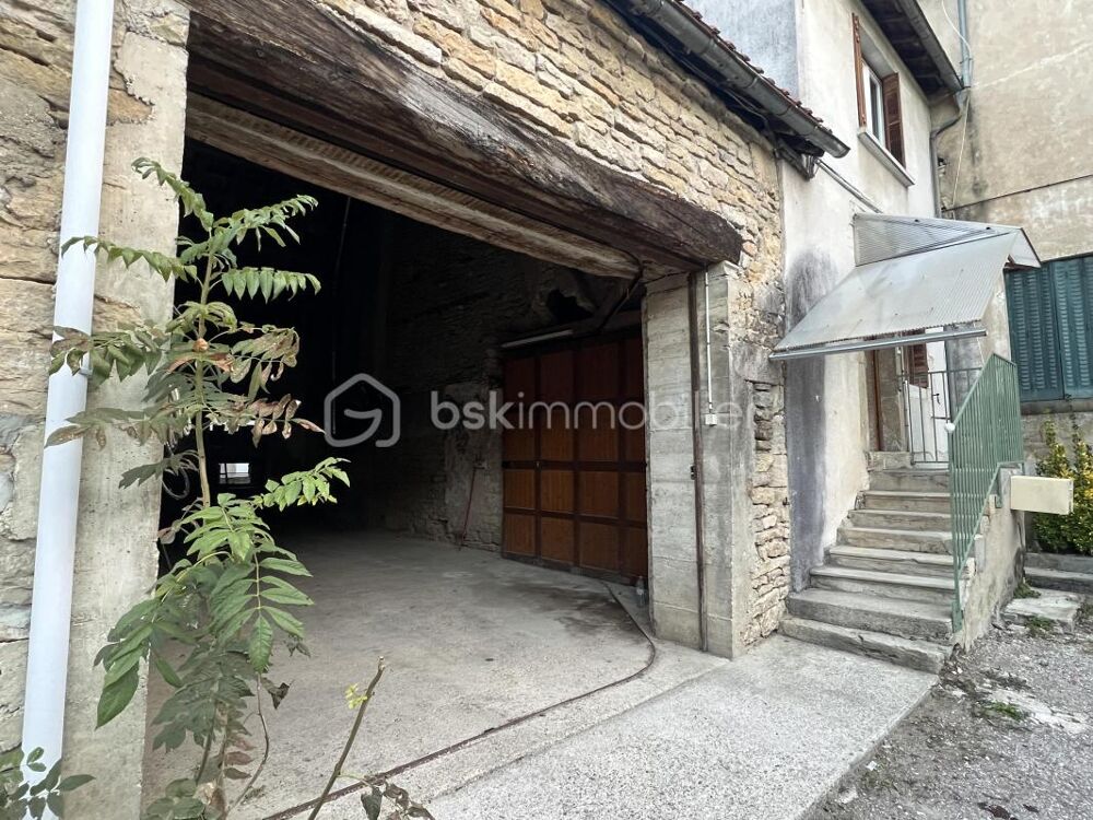 Ensemble immobilier 2 maisons, 1 local commercial, 1 grange
