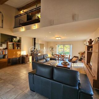  Propri�t�/ch�teau � vendre 6 pi�ces 162 m�