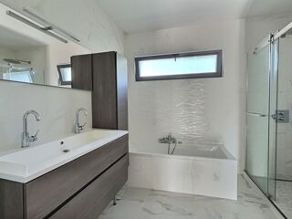  Maison � vendre 7 pi�ces 240 m�