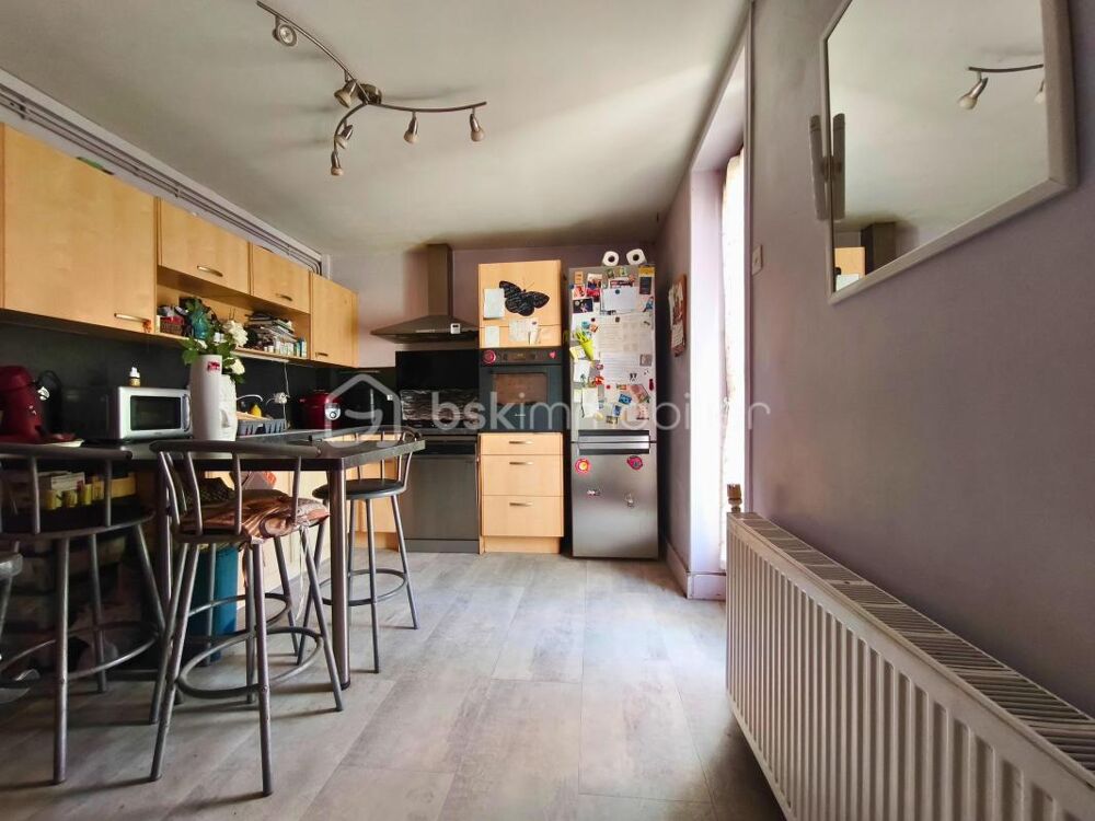 Vente Maison PONT-DE-CHÉRUY – Maison, dépendance et grand terrain de 2 524 m² Pont de cheruy