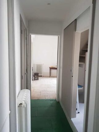  Appartement à louer 8 pièces 172 m²