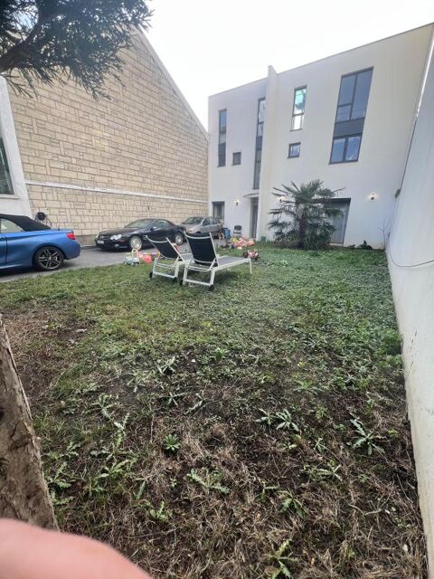   Maison Maison - 10 pi�ce(s) - 207 m�