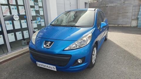 Peugeot 207 + 1,4 L 75 cv 5 PTES CLIM CRIT AIR 1