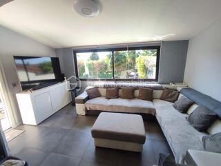  Maison  vendre 8 pices 135 m