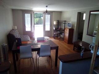  Appartement à louer 2 pièces 45 m²