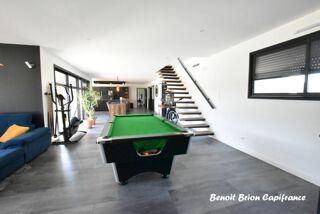  Maison à vendre 5 pièces 197 m²