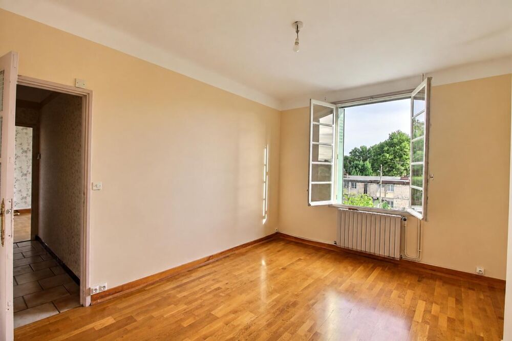 Vente Appartement AVIGNON  EXTRA MUROS APPARTEMENT P3 DE 78 M² AVEC GARAGE PRIVATIF Avignon