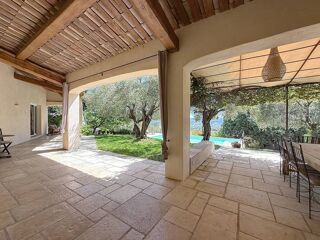  Maison à vendre 6 pièces 225 m²
