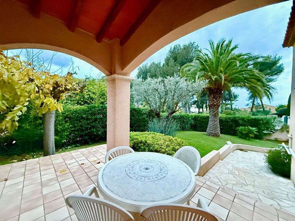 � vendre  Villa Six-Fours-les-Plages (83140)