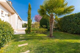  Maison � vendre 6 pi�ces 166 m�