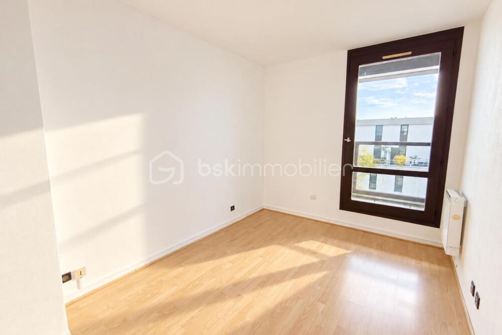 Vente Duplex/Triplex Appartement 3 pièces en duplex – derniers étages – terrasse plein Sud – 2 parkings Voisins le bretonneux