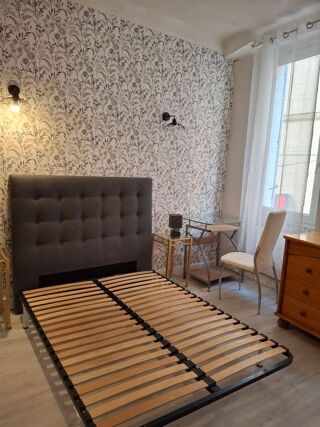  Appartement à louer 1 pièce 37 m²