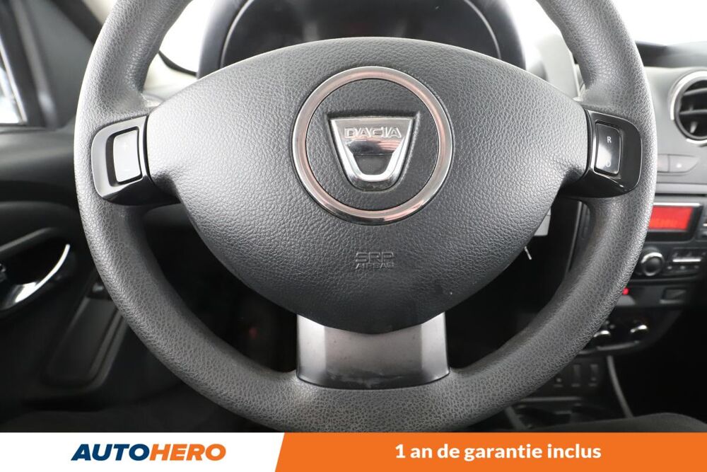 Duster 1.2 TCe Laureate 4x2 125 ch 2016 occasion 92130 Issy-les-Moulineaux