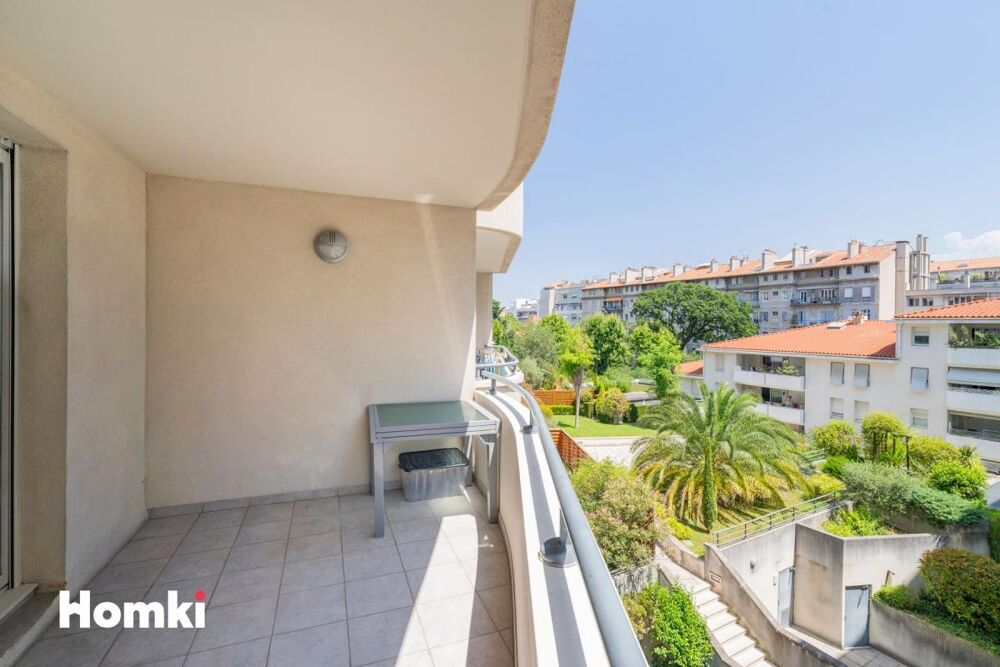 Vente Appartement Appartement T3 de 75 m² à Marseille 13008, Rue du Commandant Rolland Marseille 8