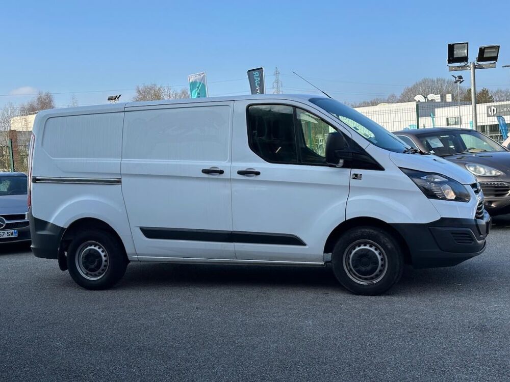 Transit Custom FOURGON 2.0 TDCI 105 250 L1H1 PB NE PAS VENDRE 2017 occasion 78240 Chambourcy