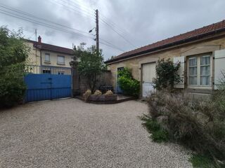  Maison à vendre 12 pièces 335 m²