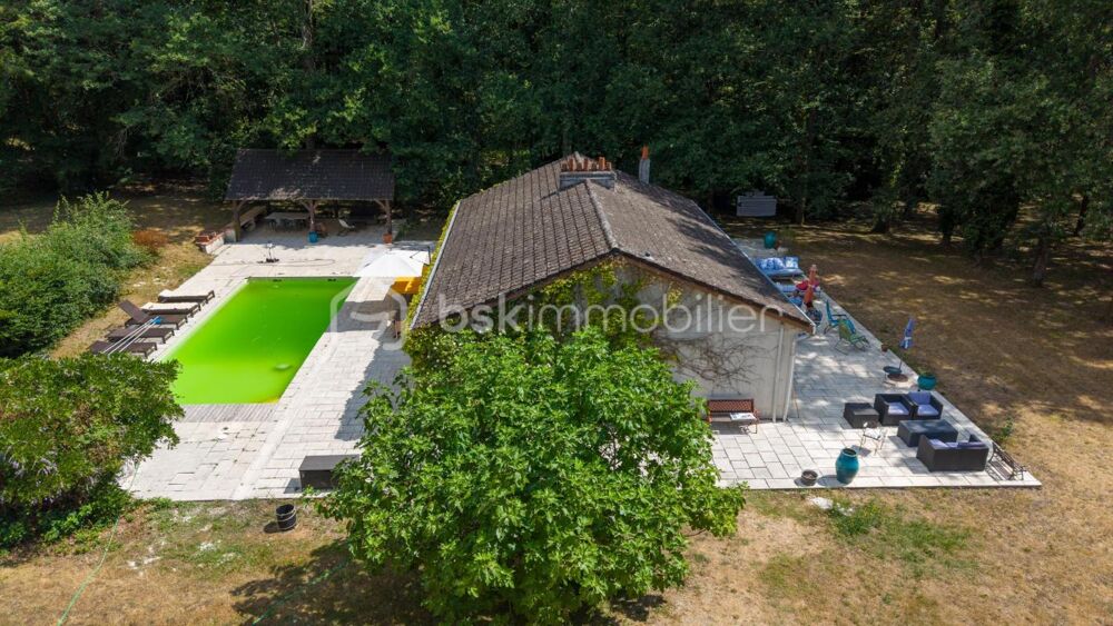 domaine 14Ha avec deux maisons de 130m2 chacune