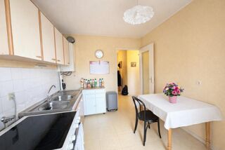  Appartement � vendre 4 pi�ces 80 m�