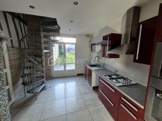  Immeuble � vendre 11 pi�ces 385 m�