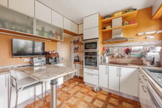  Maison � vendre 8 pi�ces 215 m�