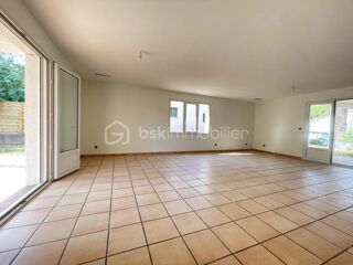  Villa  vendre 5 pices 134 m