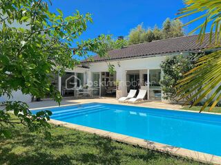  Maison à vendre 8 pièces 215 m²