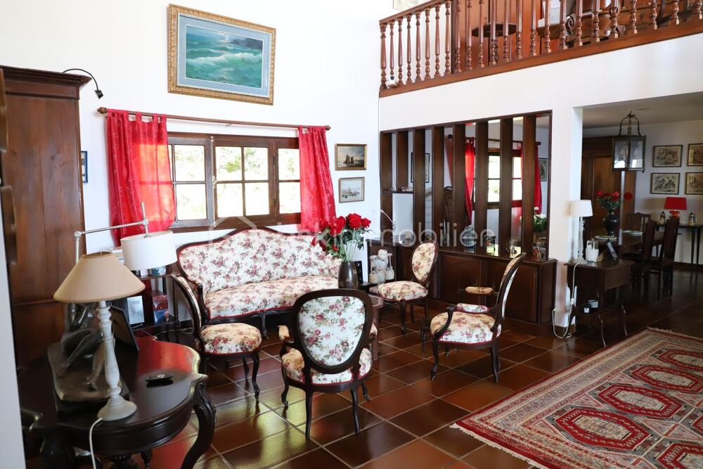 � vendre  Villa Saint-Denis (97400)