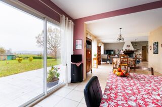  Maison  vendre 6 pices 200 m