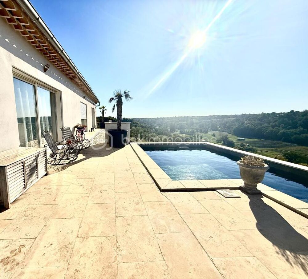 à vendre  Propriété/château Valensole (04210)