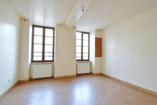  Immeuble à vendre 8 pièces 200 m²