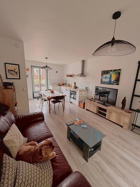   MAGNIFIQUE F2 PLEIN CENTRE Appartement - 2 pi�ce(s) - 44 m�