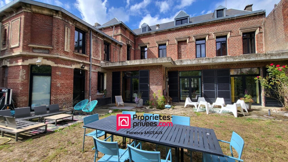 BELLE MAISON BOURGEOISE HYPER CENTRE AVEC GRAND JARDIN