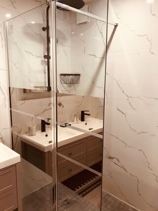 Appartement à louer 2 pièces 42 m²