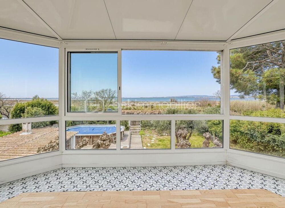 *** Villa T5 de 140m2 sur un terrain de 550m2 avec piscine et vue étangs à PALAVAS ***