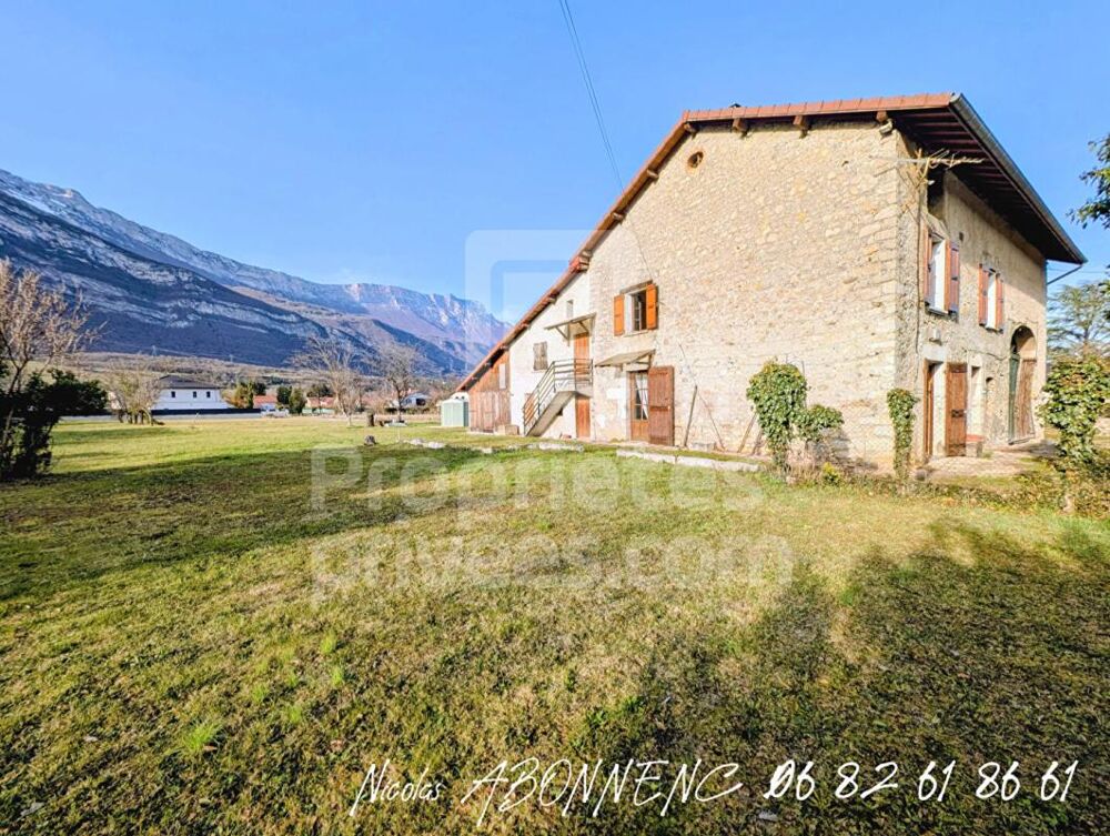 Maison 8 pièce(s) 200 m2