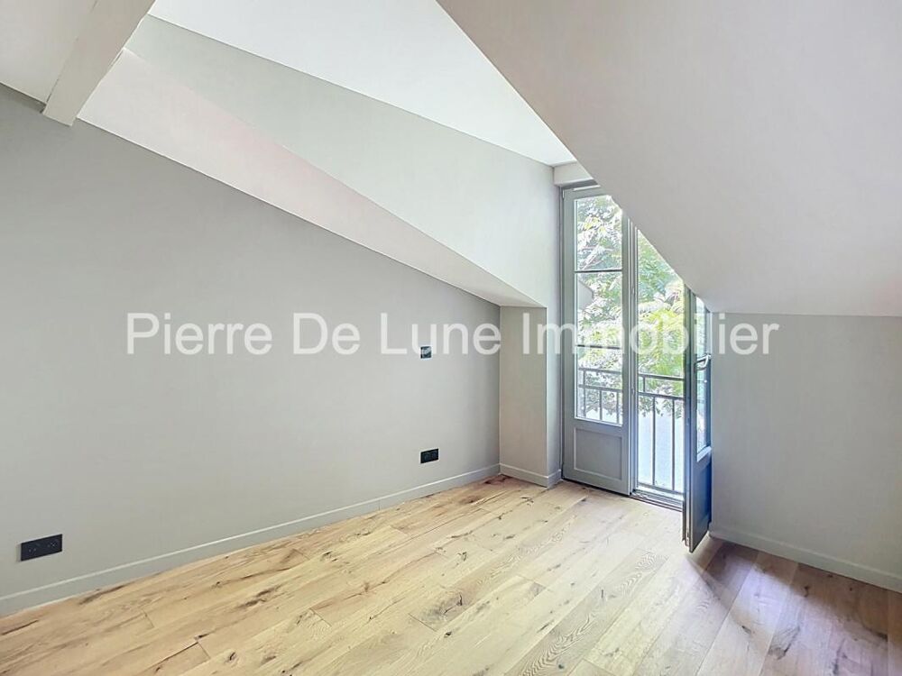 Vente Appartement LYON 4–T3 DE CHARME AU DERNIER ÉTAGE AVEC VUE SUR LA SAÔNE Lyon 1