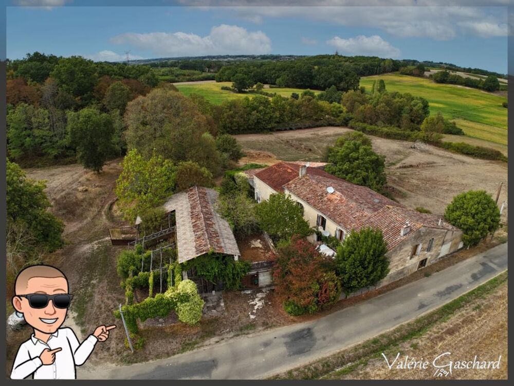 Vente Maison À vendre  Corps de ferme en pierre de 250 m² à rénover 5 chambres, dépendances XXL (650 m²), prairie et bois sur 3 hectares. Sit Nastringues