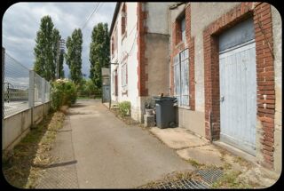  Immeuble  vendre 8 pices 157 m