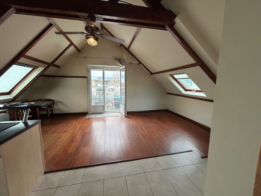Coup de coeur Appartement de caractère de 90m2 , avec studio indépendant ARZON (56)