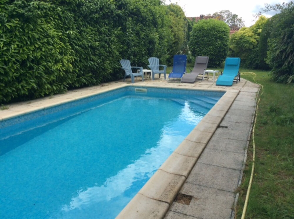 Maison Vouille Les Marais 8 pièce(s) 157 m2