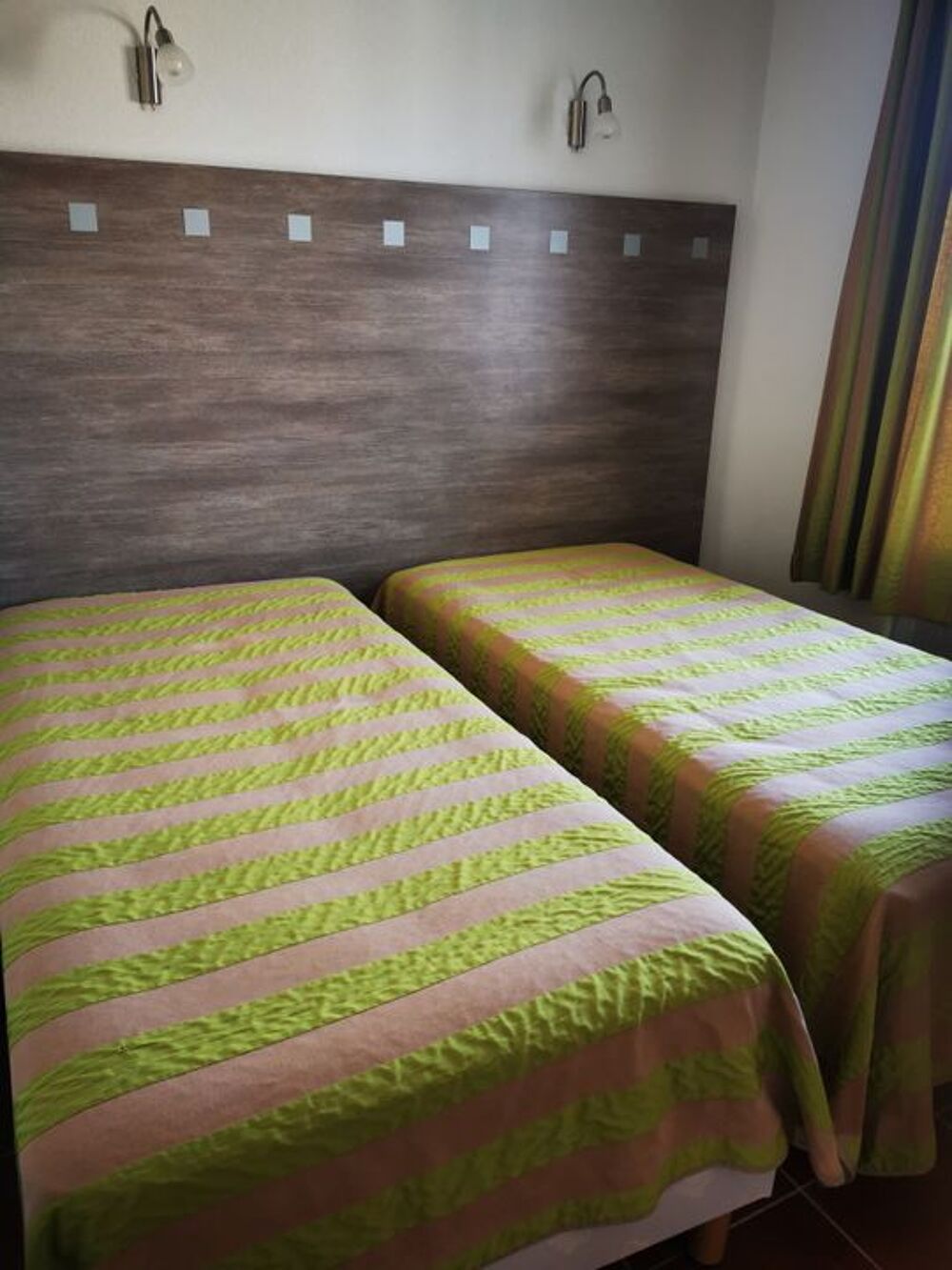 Location Maison Maison de 50m2 à louer sur Sainte-Cécile-les-Vignes Sainte cecile les vignes